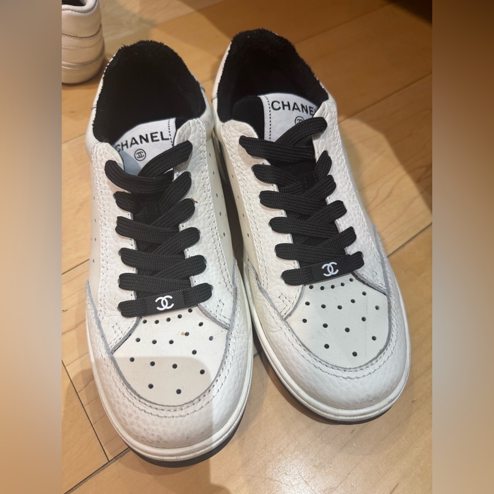 CHANEL White and Black Leather Sneakers